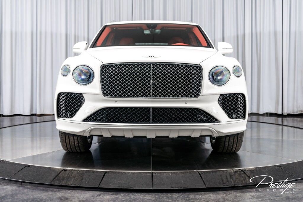 2022 Bentley Bentayga V8 North Miami Beach FL