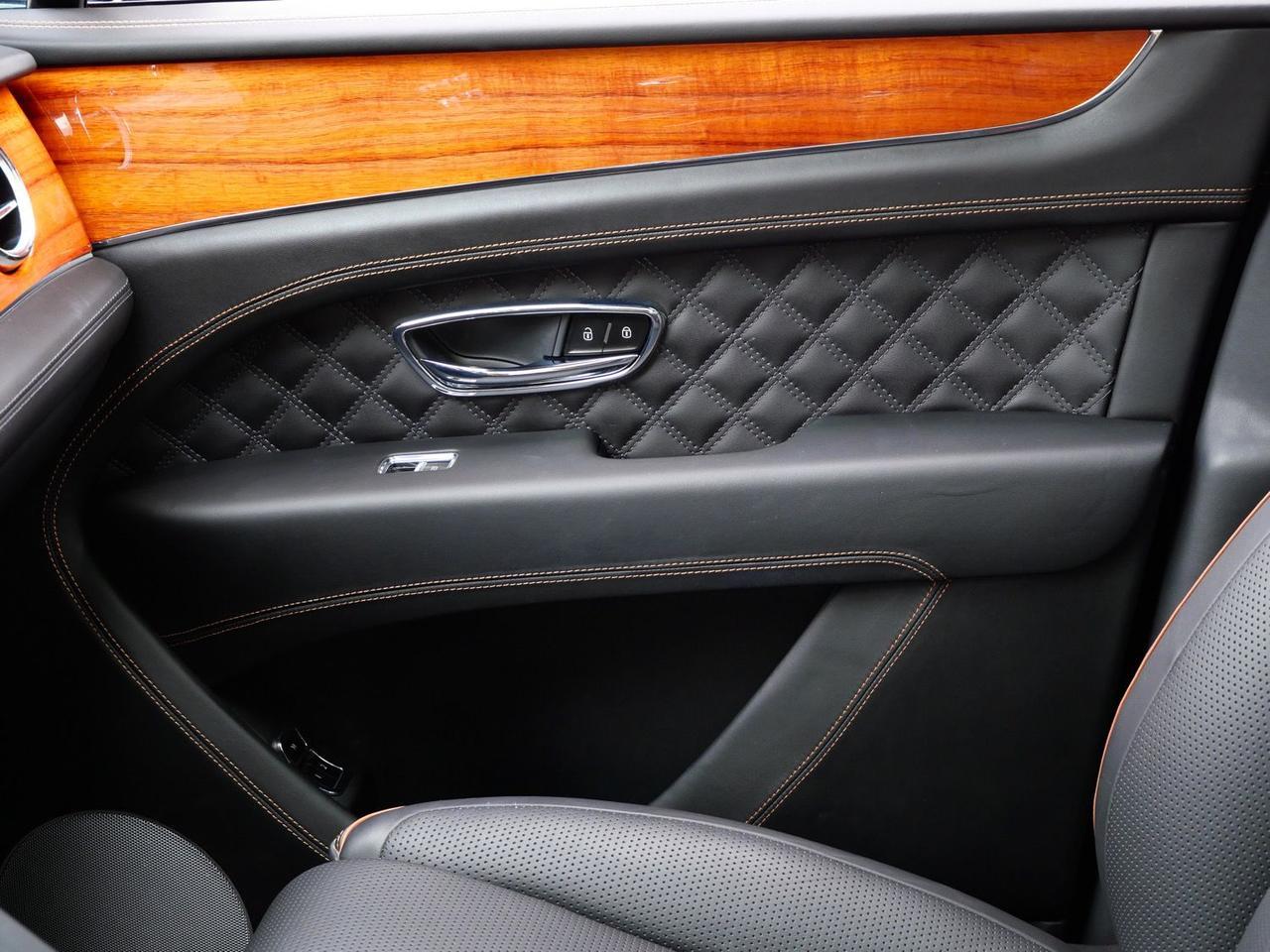 2022 Bentley Bentayga V8 V8 Lawrence KS