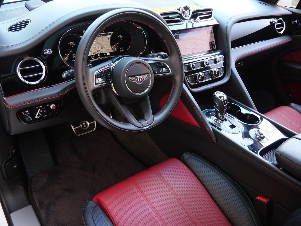 2022 Bentley Bentayga V8 V8 Lawrence KS