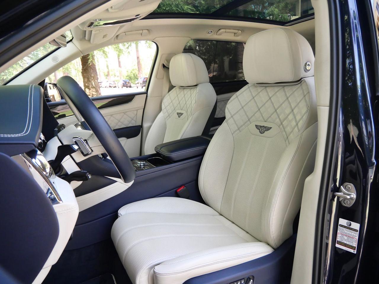 2022 Bentley Bentayga V8 V8 Lawrence KS