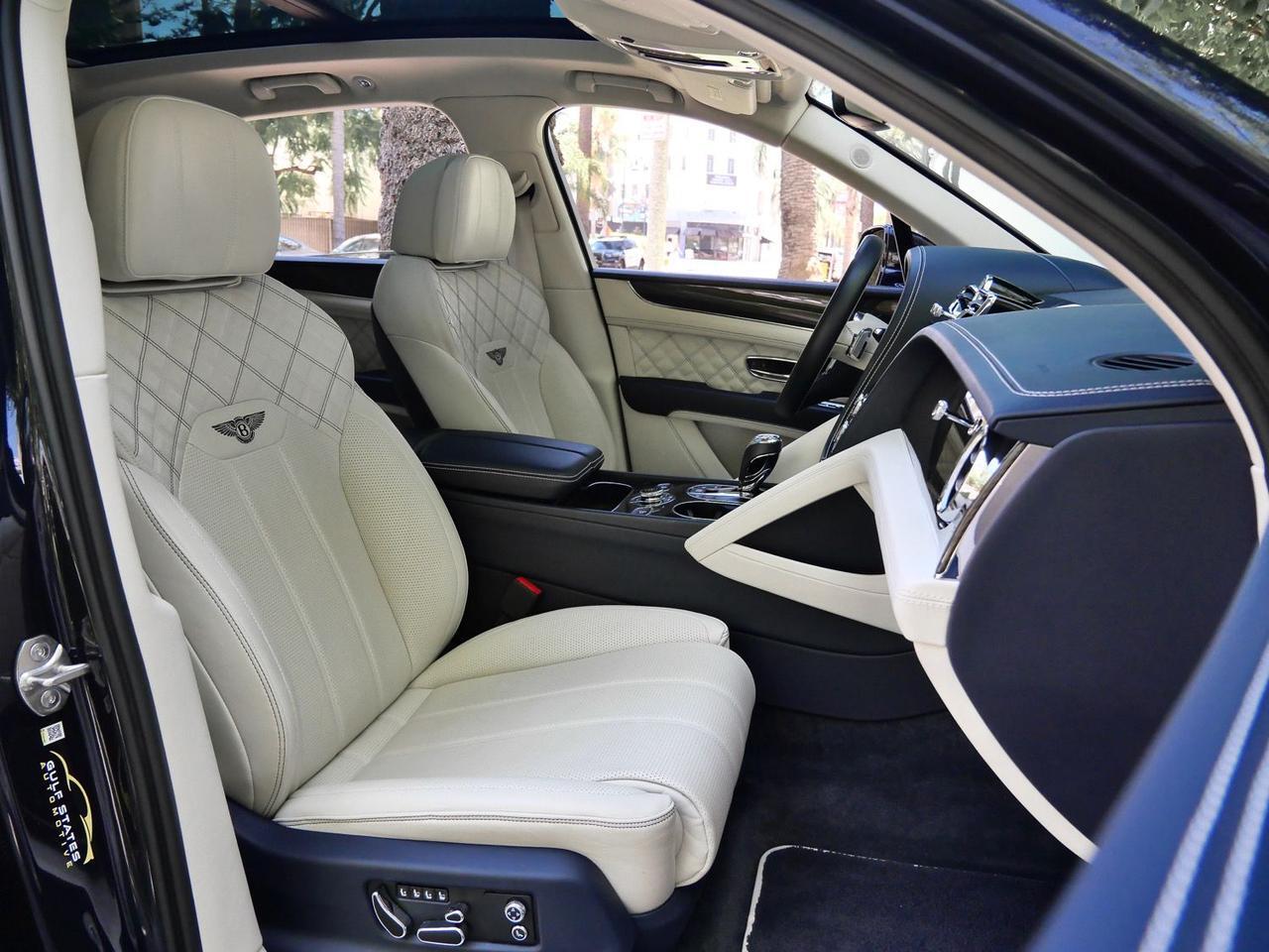 2022 Bentley Bentayga V8 V8 Lawrence KS