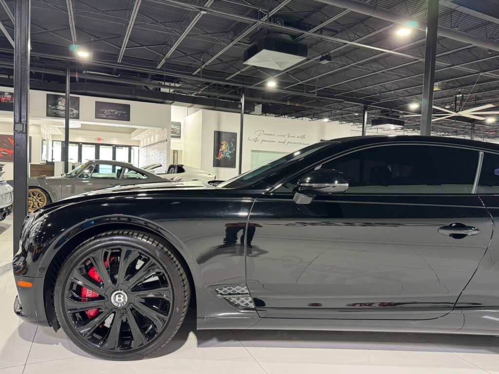 2022 Bentley Continental GT Mulliner, Blackline Specification, Naim audio system, rotating display AND MUCH MORE!! Fort Lauderdale FL