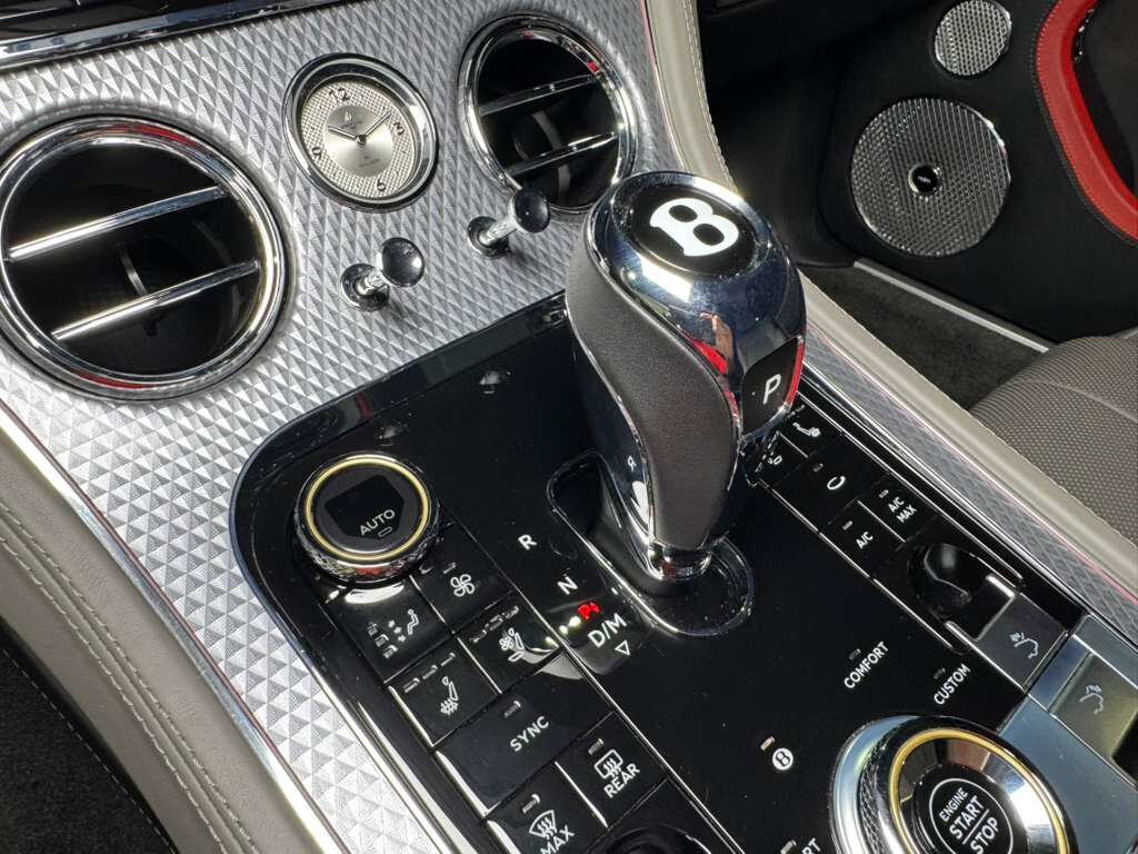 2022 Bentley Continental GT Mulliner, Blackline Specification, Naim audio system, rotating display AND MUCH MORE!! Fort Lauderdale FL