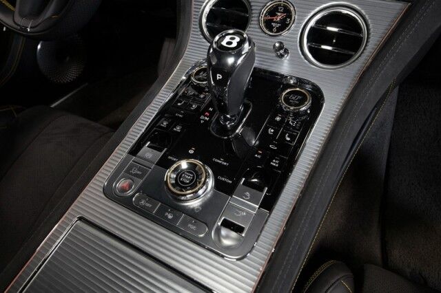 2022 Bentley Continental GT Speed ($337,000 MSRP!) *BLACKLINE SPECIFICATION* *ROTATING DISPLAY* *BANG & OLUFSEN SOUND* *LOADED* San Diego CA