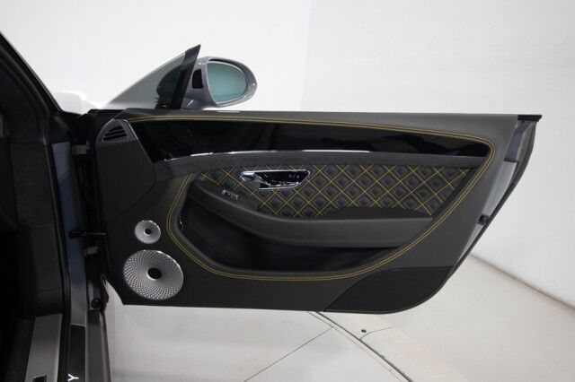 2022 Bentley Continental GT Speed ($342,690 MSRP!!) *ONLY 4600 MILES* *$55,000 IN OPTIONS* *BENTLEY CARBON BODYKIT* San Diego CA