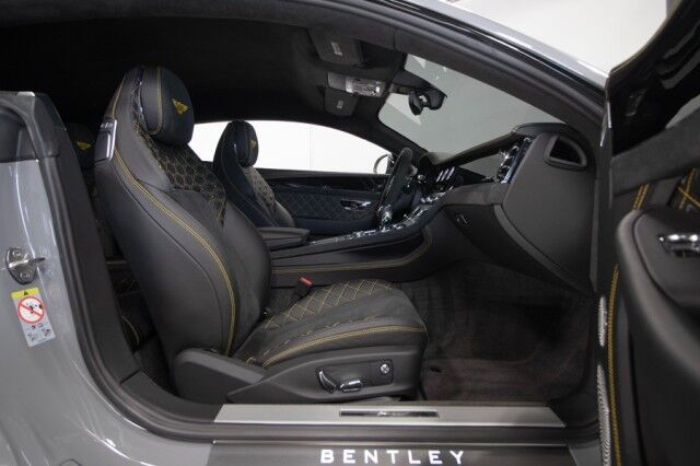 2022 Bentley Continental GT Speed ($342,690 MSRP!!) *ONLY 4600 MILES* *$55,000 IN OPTIONS* *BENTLEY CARBON BODYKIT* San Diego CA
