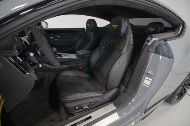 2022 Bentley Continental GT Speed ($342,690 MSRP!!) *ONLY 4600 MILES* *$55,000 IN OPTIONS* *BENTLEY CARBON BODYKIT* San Diego CA