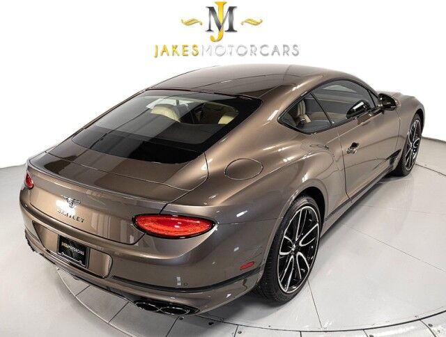 2022 Bentley Continental GT V8 ($284,880 MSRP) *MULLINER DRIVING SPEC* *TOURING SPECIFICATION* *RARE COLOR* *9200 MILES* *LOADED* San Diego CA