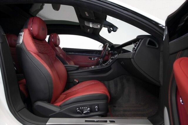 2022 Bentley Continental GT V8 *$46,000 IN OPTIONS* *MULLINER DRIVING SPEC* *PANORAMIC GLASS ROOF* *BLACKLINE SPEC* San Diego CA