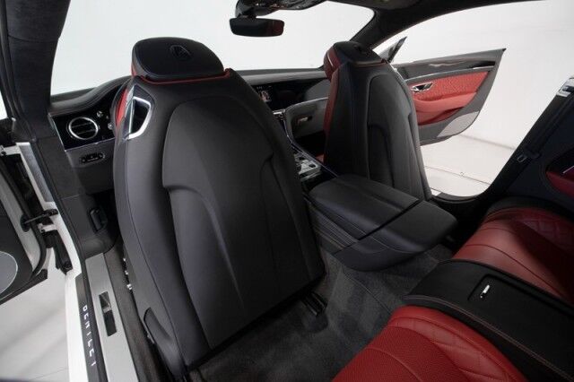 2022 Bentley Continental GT V8 *$46,000 IN OPTIONS* *MULLINER DRIVING SPEC* *PANORAMIC GLASS ROOF* *BLACKLINE SPEC* San Diego CA