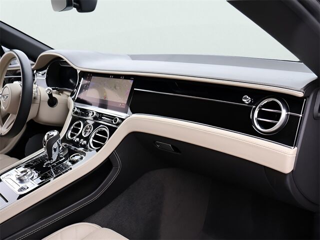 2022 Bentley Continental GT V8 Oshkosh WI 2022 Bentley Continental GT V8 Oshkosh WI