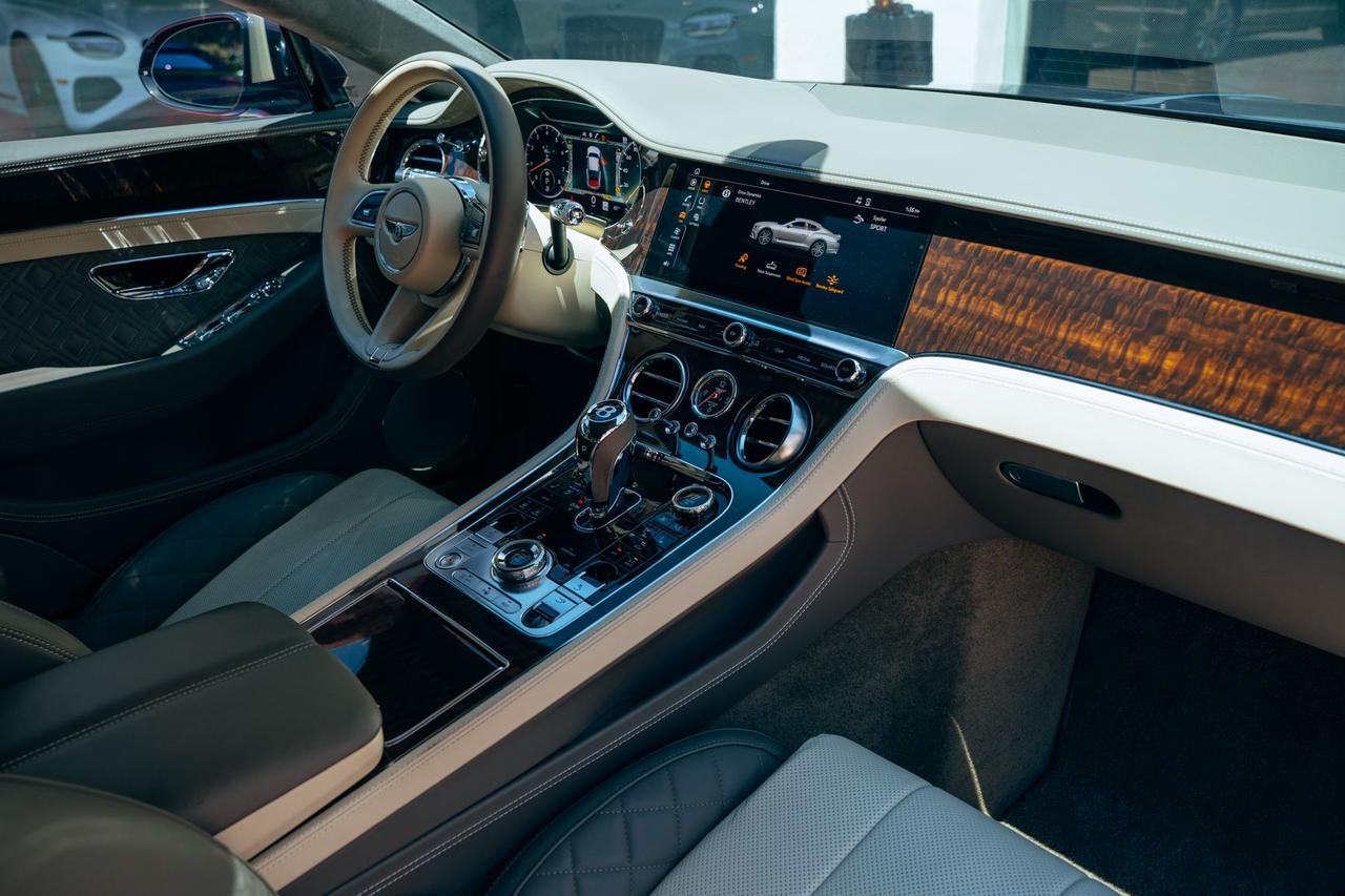 2022 Bentley Continental GT V8 V8 Lawrence KS
