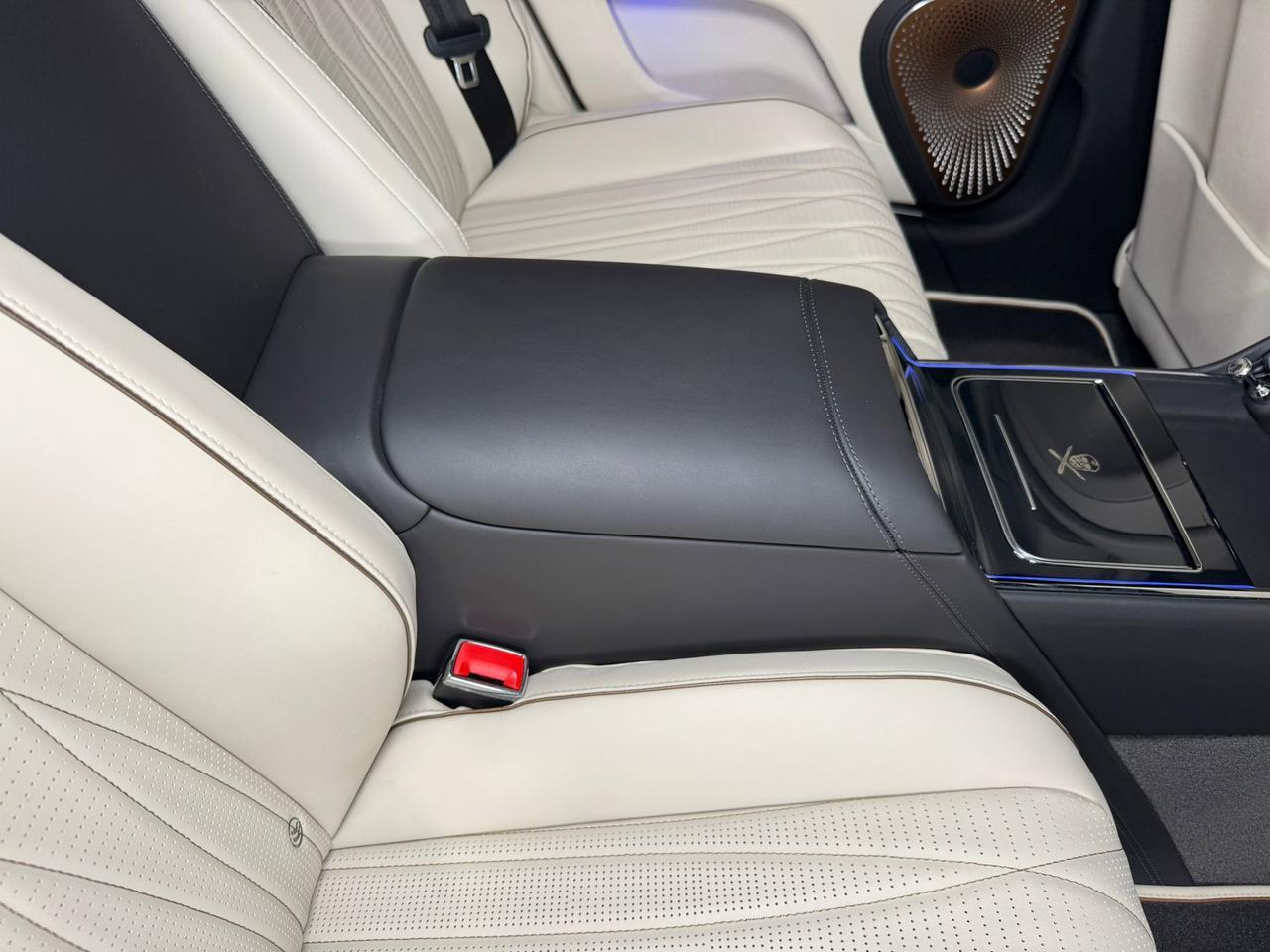 2022 Bentley Flying Spur Hybrid 1 OF 1 COLLABORATION BETWEEN THE SURGEON AND BENTLEY MOTORS! HEAVILY OPTIONED/CUSTOMIZED!! Fort Lauderdale FL