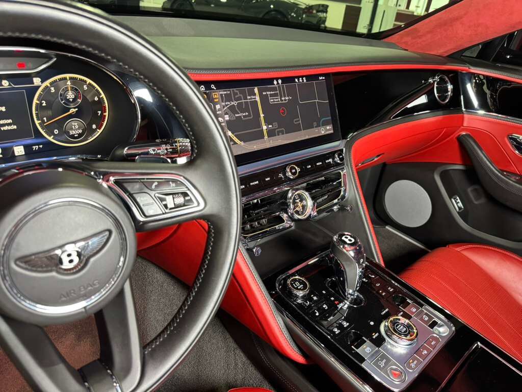 2022 Bentley Flying Spur V8 Blackline Specification, illuminated Flying &apos;B&apos;, rear executive seating package AND MUCH MORE!! Fort Lauderdale FL