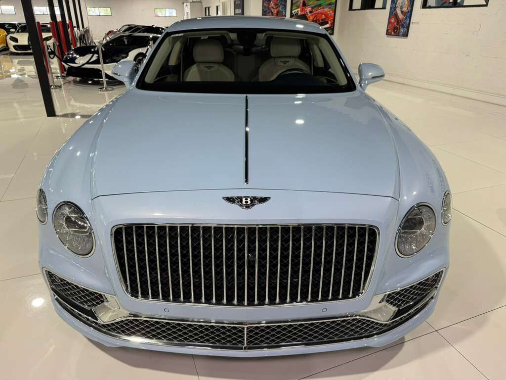2022 Bentley Flying Spur V8