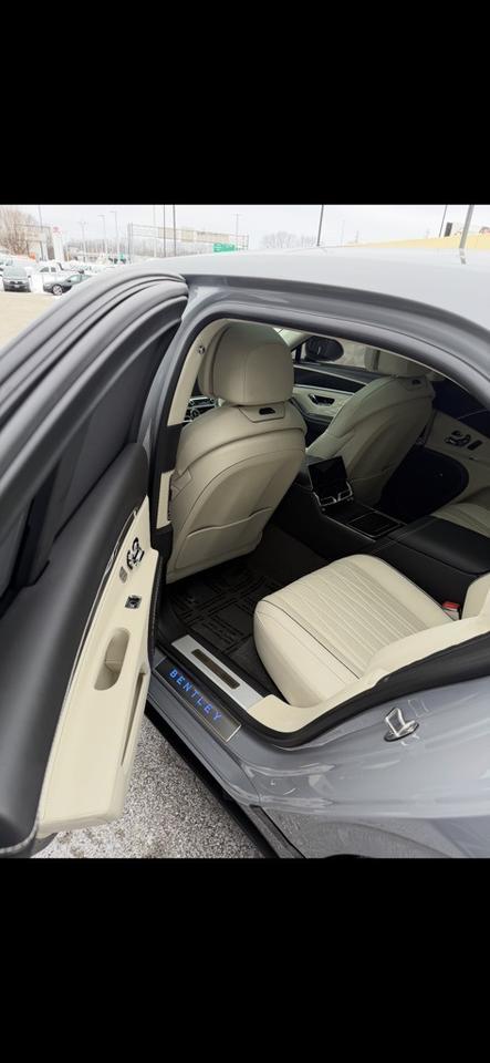 2022 Bentley Flying Spur V8 Indianapolis IN