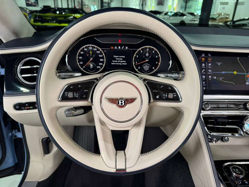 2022 Bentley Flying Spur V8 Jetstream II paint, rear executive seating, driver&apos;s assist system, heated/cooled seats AND MORE! Fort Lauderdale FL