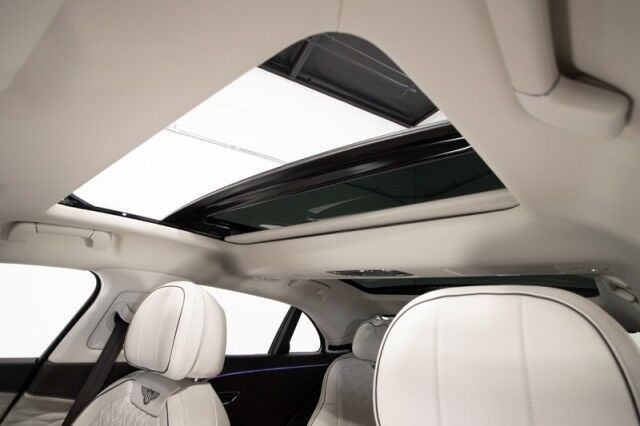 2022 Bentley Flying Spur W12 MULLINER ($266,425 MSRP) *BANG & OLUFSEN SOUND* *TOURING SPEC* *1-OWNER* San Diego CA