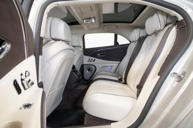 2022 Bentley Flying Spur W12 MULLINER ($266,425 MSRP) *BANG & OLUFSEN SOUND* *TOURING SPEC* *1-OWNER* San Diego CA