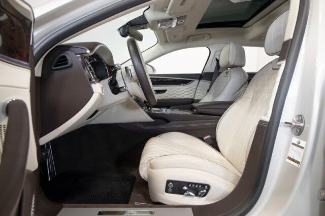 2022 Bentley Flying Spur W12 MULLINER ($266,425 MSRP) *BANG & OLUFSEN SOUND* *TOURING SPEC* *1-OWNER* San Diego CA
