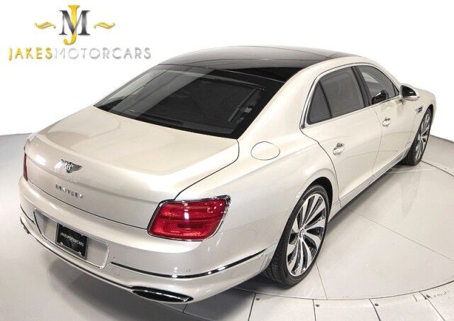 2022 Bentley Flying Spur W12 MULLINER ($266,425 MSRP) *BANG & OLUFSEN SOUND* *TOURING SPEC* *1-OWNER* San Diego CA