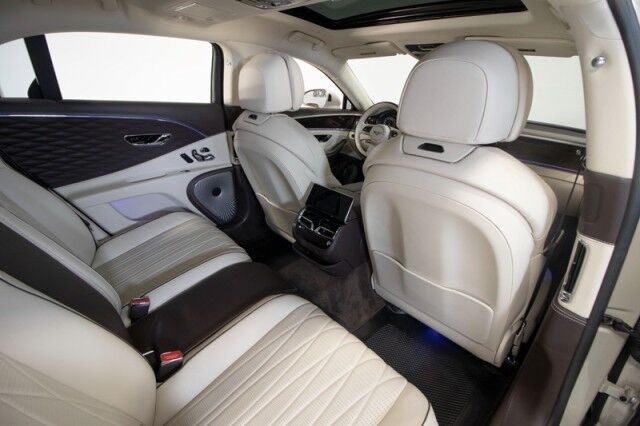 2022 Bentley Flying Spur W12 MULLINER ($266,425 MSRP) *BANG & OLUFSEN SOUND* *TOURING SPEC* *1-OWNER* San Diego CA