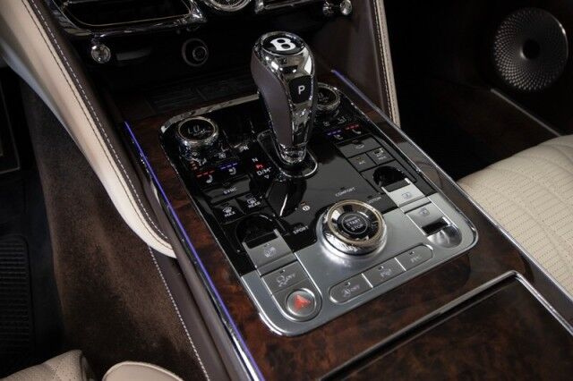 2022 Bentley Flying Spur W12 MULLINER ($266,425 MSRP) *BANG & OLUFSEN SOUND* *TOURING SPEC* *1-OWNER* San Diego CA