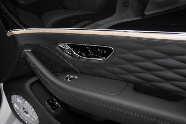2022 Bentley Flying Spur W12 MULLINER ($340,110 MSRP!!) *ONLY 3800 MILES* *SPECIAL ORDER PEARL WHITE* San Diego CA