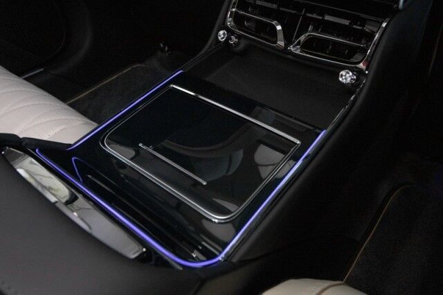2022 Bentley Flying Spur W12 MULLINER ($340,110 MSRP!!) *ONLY 3800 MILES* *SPECIAL ORDER PEARL WHITE* San Diego CA