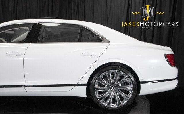 2022 Bentley Flying Spur W12 MULLINER ($340,110 MSRP!!) *ONLY 3800 MILES* *SPECIAL ORDER PEARL WHITE* San Diego CA