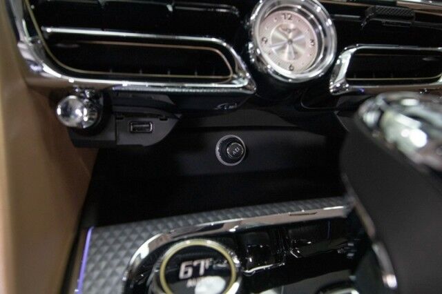 2022 Bentley Flying Spur W12 MULLINER ($340,110 MSRP!!) *ONLY 3800 MILES* *SPECIAL ORDER PEARL WHITE* San Diego CA