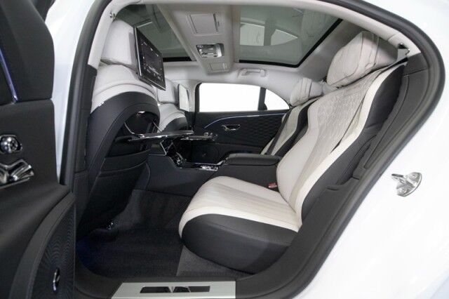 2022 Bentley Flying Spur W12 MULLINER ($340,110 MSRP!!) *ONLY 3800 MILES* *SPECIAL ORDER PEARL WHITE* San Diego CA