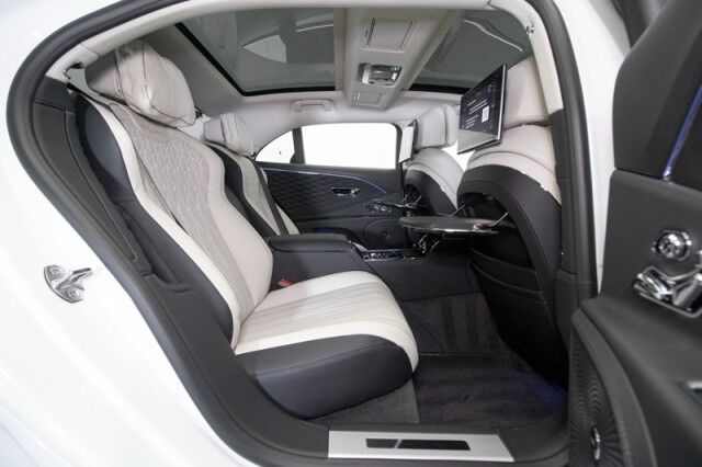2022 Bentley Flying Spur W12 MULLINER ($340,110 MSRP!!) *ONLY 3800 MILES* *SPECIAL ORDER PEARL WHITE* San Diego CA
