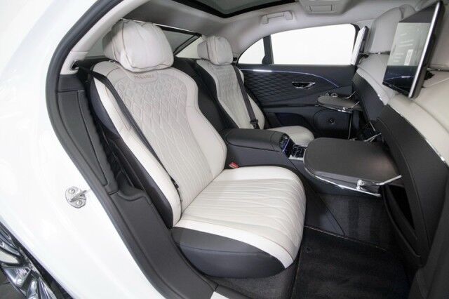 2022 Bentley Flying Spur W12 MULLINER ($340,110 MSRP!!) *ONLY 3800 MILES* *SPECIAL ORDER PEARL WHITE* San Diego CA