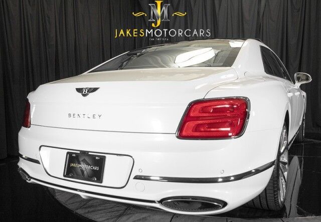 2022 Bentley Flying Spur W12 MULLINER ($340,110 MSRP!!) *ONLY 3800 MILES* *SPECIAL ORDER PEARL WHITE* San Diego CA
