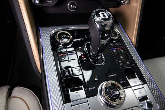 2022 Bentley Flying Spur W12 MULLINER ($340,110 MSRP!!) *ONLY 3800 MILES* *SPECIAL ORDER PEARL WHITE* San Diego CA