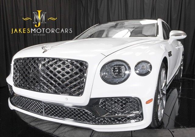 2022 Bentley Flying Spur W12 MULLINER ($340,110 MSRP!!) *ONLY 3800 MILES* *SPECIAL ORDER PEARL WHITE* San Diego CA