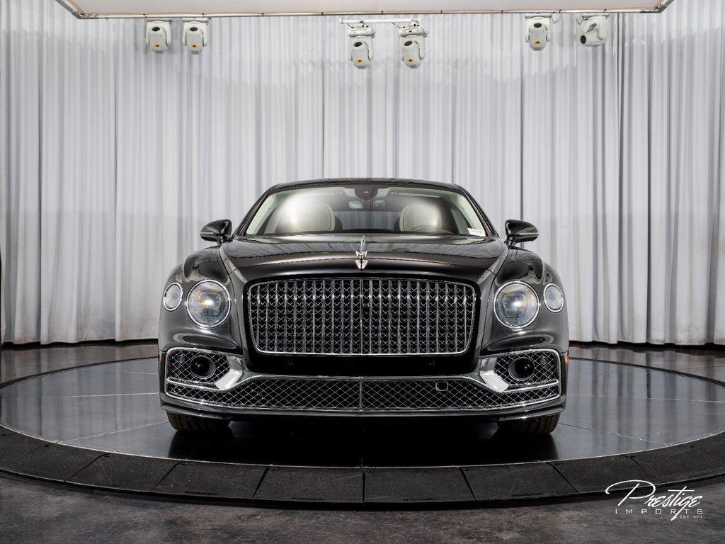 2022 Bentley Flying Spur W12 Sedan