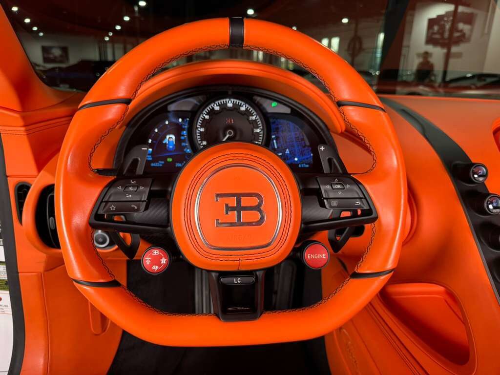 2022 Bugatti Chiron Pur Sport 1/60 FOR THE WORLD!! Blanc paint, Pur Sport split, Tangerine calipers/interior AND MUCH MORE!! Fort Lauderdale FL