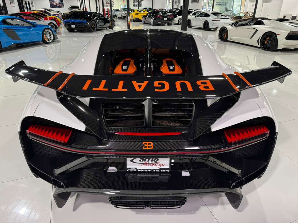 2022 Bugatti Chiron Pur Sport 1/60 FOR THE WORLD!! Blanc paint, Pur Sport split, Tangerine calipers/interior AND MUCH MORE!! Fort Lauderdale FL