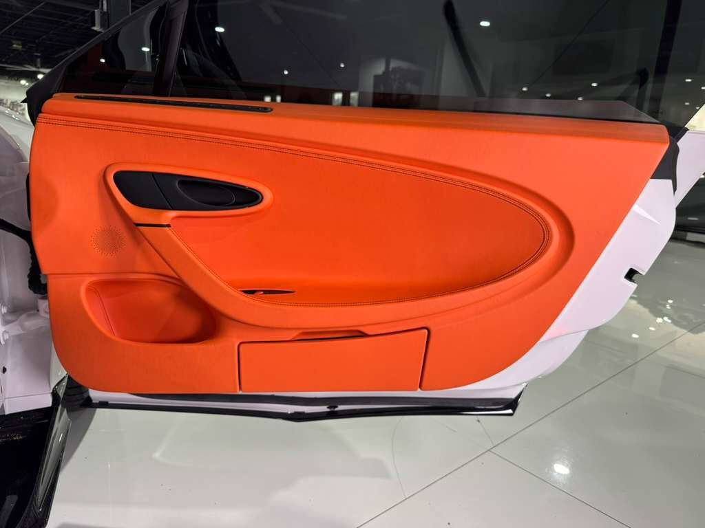 2022 Bugatti Chiron Pur Sport 1/60 FOR THE WORLD!! Blanc paint, Pur Sport split, Tangerine calipers/interior AND MUCH MORE!! Fort Lauderdale FL