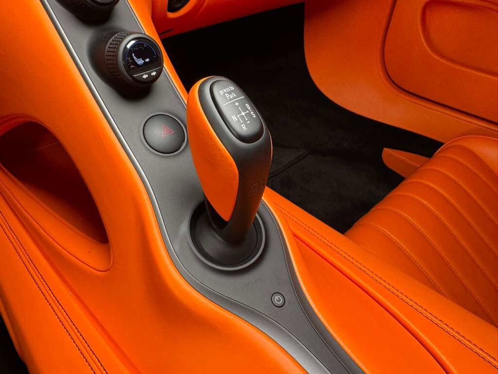 2022 Bugatti Chiron Pur Sport 1/60 FOR THE WORLD!! Blanc paint, Pur Sport split, Tangerine calipers/interior AND MUCH MORE!! Fort Lauderdale FL