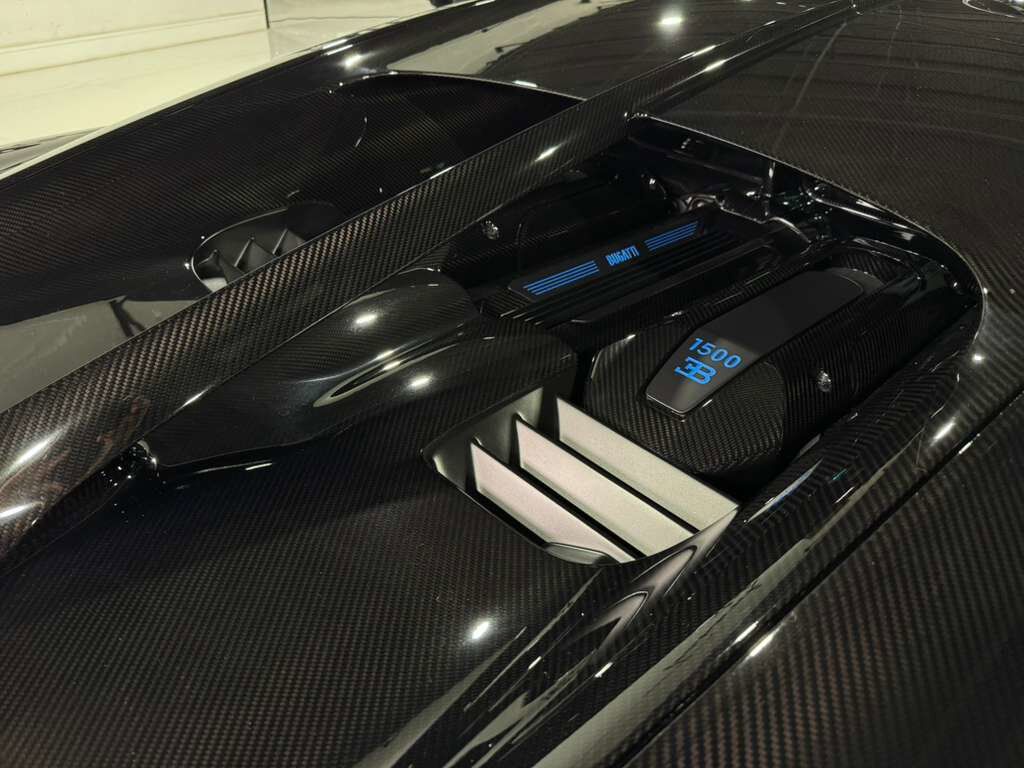 2022 Bugatti Chiron Pur Sport FULLY EXPOSED CARBON!!! Fort Lauderdale FL