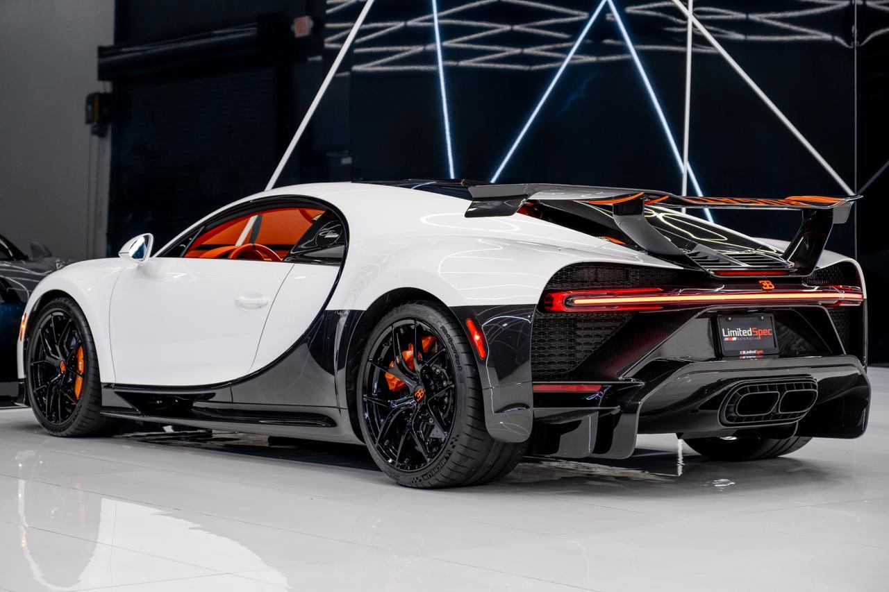 2022 Bugatti Chiron Pur Sport Pur Sport Miami FL