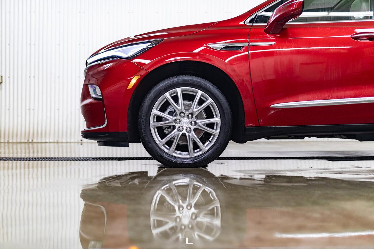 2022 Buick Enclave AWD Premium Leather Roof Nav BCam Red Deer AB