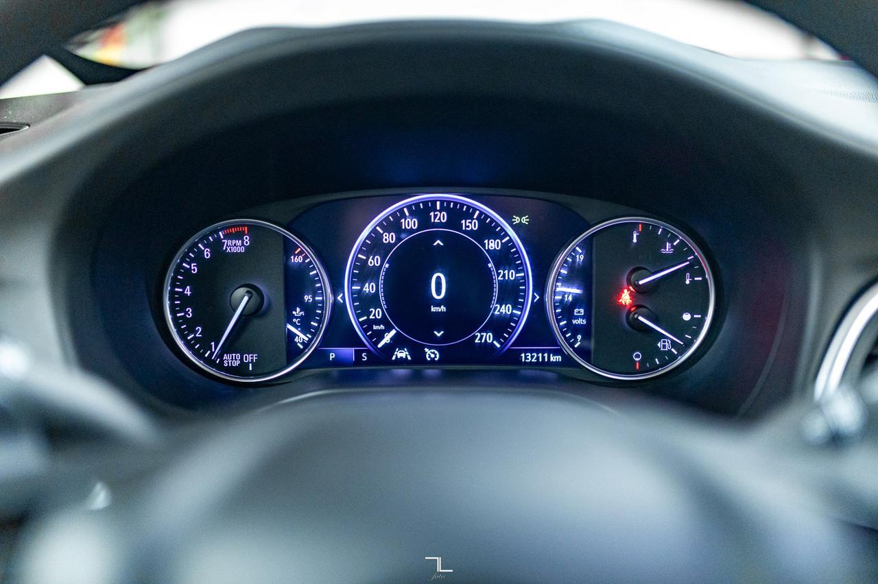 2022 Buick Enclave AWD Premium Leather Roof Nav BCam Red Deer AB