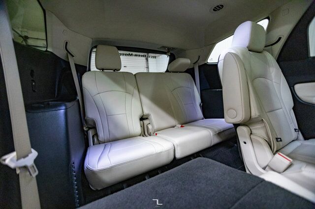 2022 Buick Enclave AWD Premium Leather Roof Nav BCam Red Deer AB