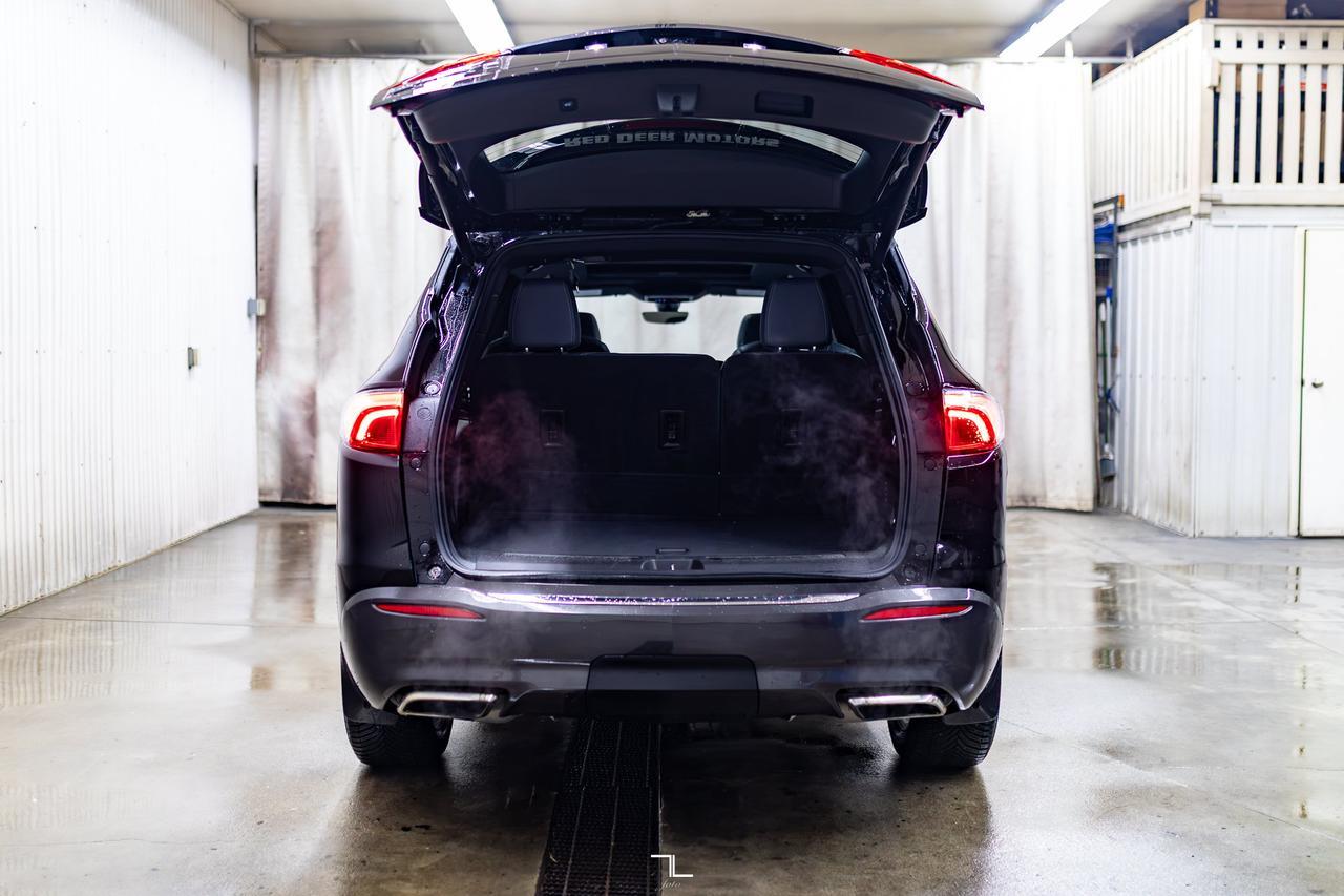2022 Buick Enclave AWD Premium Leather Roof Nav Red Deer AB