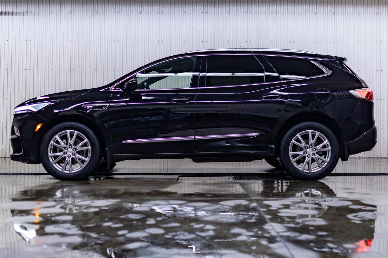 2022 Buick Enclave AWD Premium Leather Roof Nav Red Deer AB