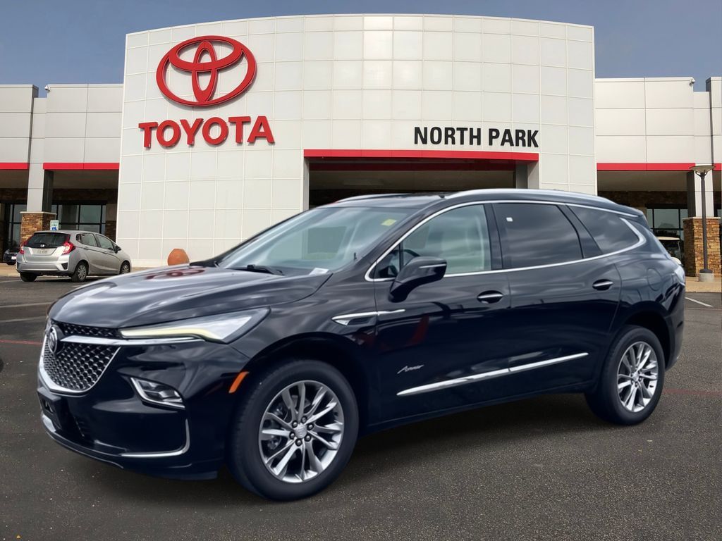 2022 Buick Enclave Avenir
